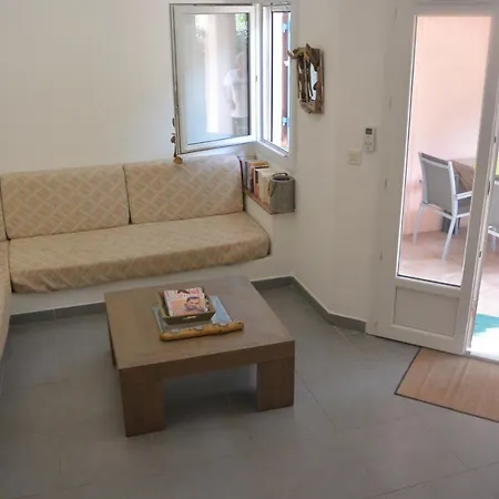 St Cyprien C20 別荘